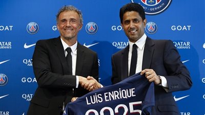 إنريكي يحصد جائزة The Best من FIFA لأفضل مدرب