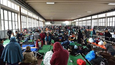 أكثر من 20 ألف دعوى قيد النظر.. ألمانيا تعيد فتح ملفات لجوء آلاف السوريين وتسحب إقامات 552 شخصا