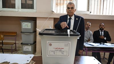 رئيس الشيوخ: المشاركة في الانتخابات واجب وطني يعكس وعي المواطنين