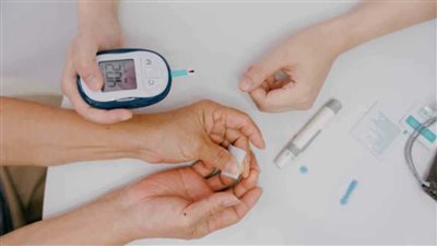 لمرضى السكري.. مشروبات طبيعية تضبط الجلوكوز في الدم