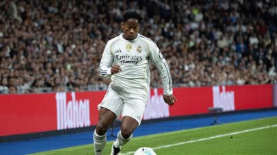 ريال مدريد يعلن رحيل المهاجم البرازيلي إندريك عن الفريق