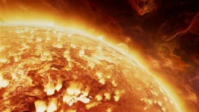 العلماء الروس يرصدون 3 توهجات قوية على الشمس