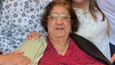 وفاة والدة الفنان هاني رمزي بعد صراع مع المرض