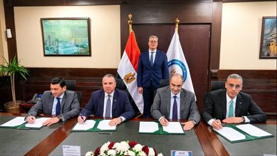   تحالف مصرفي يضم QNB مصر وCIB وبنك القاهرة لتمويل مشترك بقيمة 140 مليون دولار أمريكي لشركة العلمين لمنتجات السيليكون 