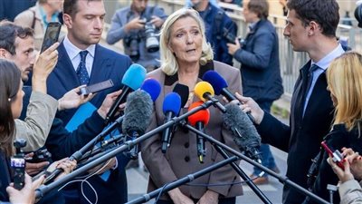 مارين لوبان: فرنسا باتت موضع سخرية في الخارج