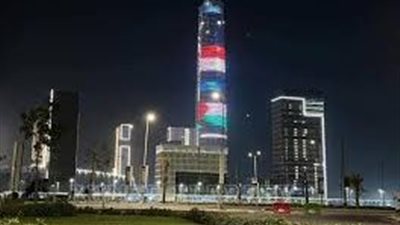 علم مصر يزين البرج الأيقوني بالعاصمة الإدارية في احتفالية مبهرة لاستقبال العام الجديد 2026