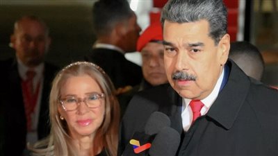 تقارير: القوات الأمريكية اعتقلت مادورو وزوجته من منزلهما في مجمع عسكري