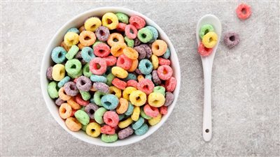 هل حبوب الفطور الملوّنة صحية؟
