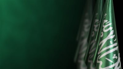 السعودية تودع أحد أشهر الأدباء في المملكة