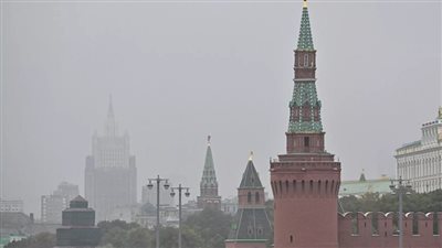 روسيا توصي مواطنيها الموجودين في إيران باتخاذ إجراءات احترازية