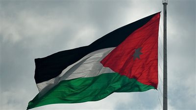 الأردن: تابعنا قرار واشنطن بشأن 