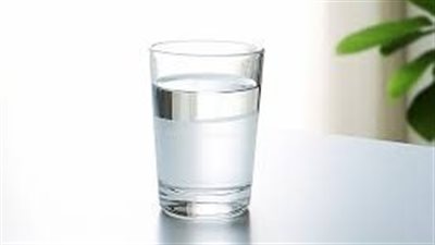 الماء البارد لإنقاص الوزن.. خرافة أم حقيقة صحية؟