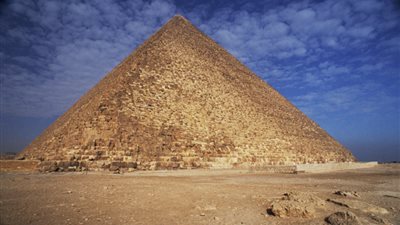تفسير جدلي جديد لكيفية بناء الهرم الأكبر في مصر