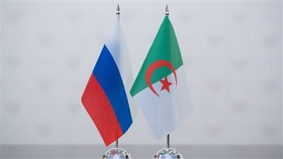 فيرشينين والسفير الجزائري لدى موسكو يناقشان الوضع في منطقة الصحراء والساحل