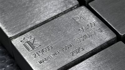 بعد الفضة والذهب.. البلاتين يرتفع إلى أعلى مستوى على الإطلاق