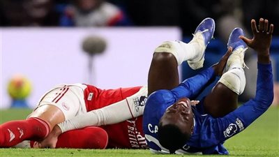 بعد واقعة السكين.. تشيلسي يحذر جماهيره من ألتراس نابولي قبل مواجهة الليلة