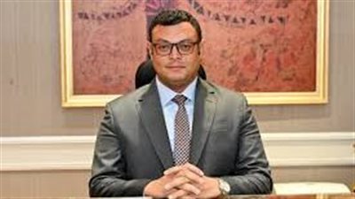 وزير الإسكان يتفقد وحدات 