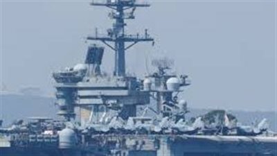 توتر في بحر العرب: الدفاعات الأمريكية تسقط مسيرة إيرانية اقتربت من حاملة طائرات