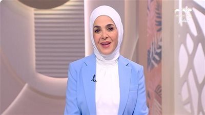 الإعلامية منى عبدالغني    