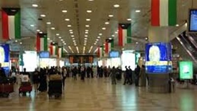 هجوم بمسيرة يستهدف مطار الكويت ووقوع إصابات.. واستنفار دفاعي للتصدي لصواريخ باليستية