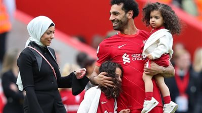 فيديو ابنتي محمد صلاح يشعل مواقع التواصل.. ورد فعل مفاجئ من الأسرة