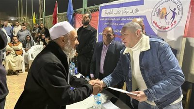 أحمد جبيلي يكرم حفظة القرآن ويحضر نهائي دورة كرة قدم لأبناء الواحات