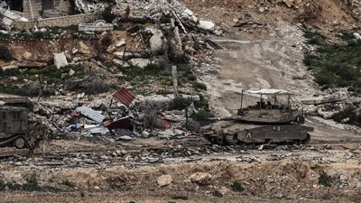 وزير الدفاع اللبناني يرد على تصريحات وزير الدفاع الإسرائيلي