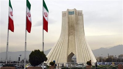 برج آزادي (برج الحرية) في طهران - صورة أرشيفية 