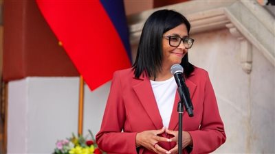 الولايات المتحدة ترفع العقوبات عن رئيسة فنزويلا المؤقتة