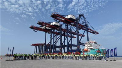 جانب من الحدث    