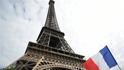 وزير خارجية فرنسا ينتقد تصريحات ترامب تجاه بابا الفاتيكان ويعتبرها غير مقبولة