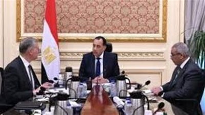 مدبولي يلتقى وزير البترول والثروة المعدنية لمتابعة ملفات العمل