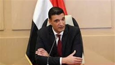 نحو 100 مليار دولار صادرات: وزير الصناعة يعلن إطلاق منصة لدعم المصانع المتعثرة ونظاماً جديداً لتملك الأراضي