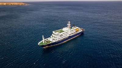 مالك سفينة MV Hondius السياحية: لا يوجد ركاب يعانون من أعراض فيروس هانتا على متن السفينة