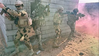 قوات الصاعقة تشارك فى فعاليات التدريب متعدد الجنسيات 