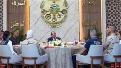 الرئيس السيسى يشيد بجدية والتزام الدارسين بالأكاديمية العسكرية
