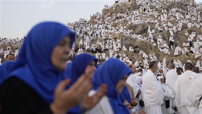 السعودية تعلن رسميا موعد وقفة عرفات وعيد الأضحى