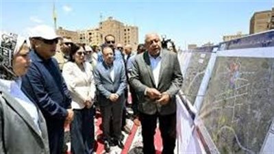 رئيس الوزراء يتفقد محور عمرو بن العاص بالجيزة ويوجه الشكر للعاملين: مشروع حيوي اكتمل رغم التحديات