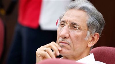 الكويت تسحب جنسيتها من أحد أبرز الكتاب والروائيين العرب