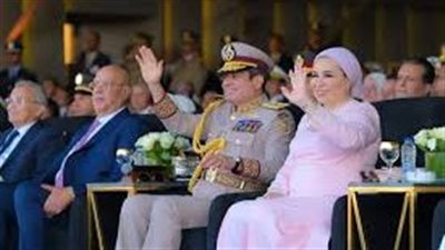 بصور جديدة بجوار الرئيس من مقر القيادة الاستراتيجية.. السيدة انتصار السيسى: لحظة فخر وحب