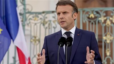 ماكرون يستبعد استيلاء ترامب على غرينلاند: الناتو تحكمه قواعد عدم الاعتداء