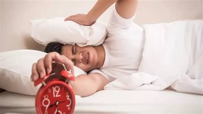 الاستيقاظ على المنبه    