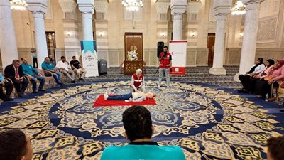 الهلال الأحمر يرفع جاهزية العاملين بمسجد السيدة زينب للتعامل مع الطوارئ