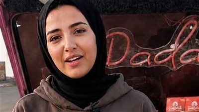 هدير المعروفة إعلاميًا بـ«بائعة الشاي بحدائق الأهرام»    