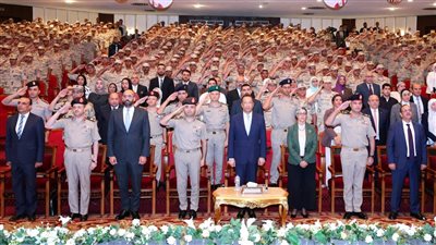القوات المسلحة  ووزارة الإتصالات ينظمان مراسم حفل تخرج دورة برنامج التدريب الإحترافى لعدد من المجندين من معهد تكنولوجيا المعلومات (ITI)