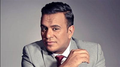 «ديو مع حمزة نمرة وفيلم سينمائي».. محمود الليثي يعلن عن مفاجآت فنية جديدة