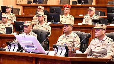 “ وزير الدفاع” يشهد تنفيذ المرحلة الرئيسية لمشروع مراكز القيادة الإستراتيجى التعبوى التخصصى لإدارة الحرب الكيميائية عبر تقنية 