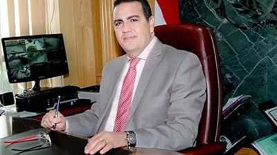 رئيس جامعة المنصورة يهنئ فرق الجامعة في بداية أسبوع شباب الجامعات