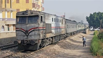 مصرع طالبة صدمها قطار بالبحيرة