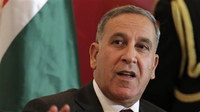 وزير دفاع العراق يبحث مع سفيري أمريكا وفرنسا الحرب على داعش